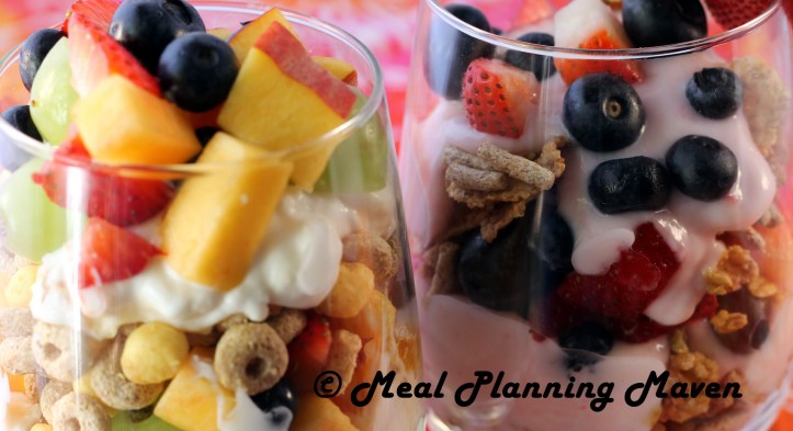 Yo-Fruity Crunch Sundaes